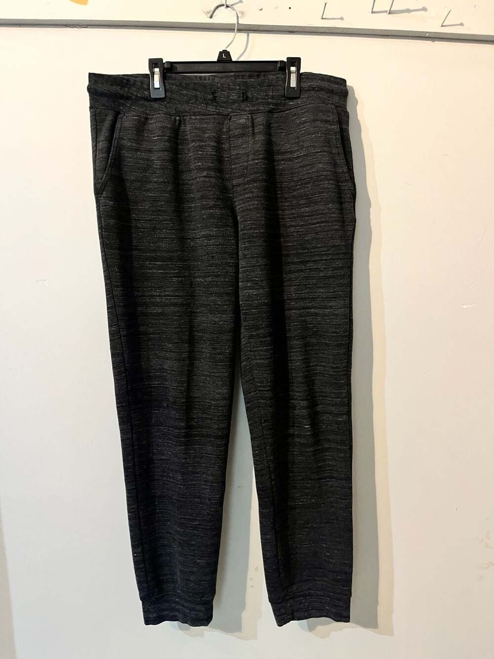 009-0143 Urban Pipeline Men's Fleece Jogger Sweatpants in Charcoal Heather